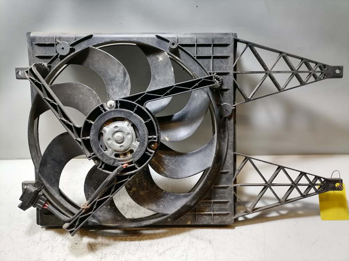 Skoda Fabia 2 Bj.2008 original Elektrol&uuml;fter L&uuml;ftermotor K&uuml;hler 1,4 63KW